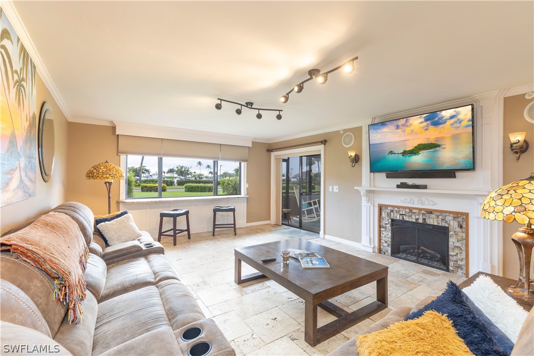 9431 Sunset Harbor Lane 113