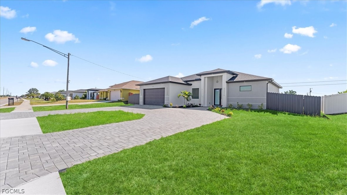 624 Tropicana Parkway W