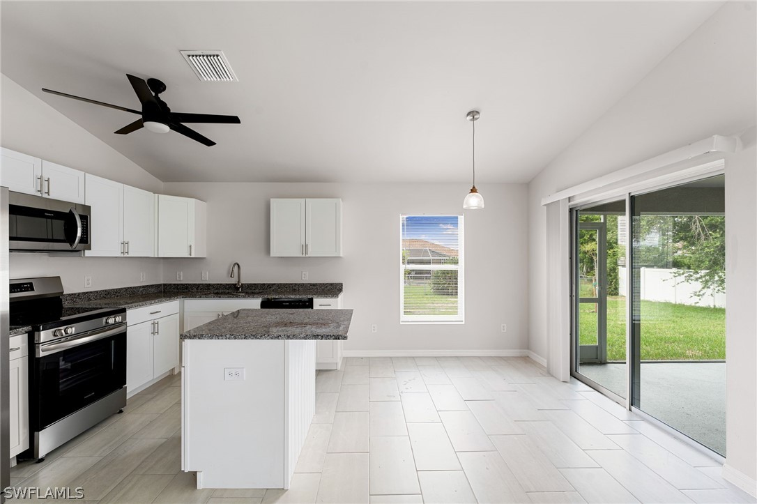 214 SW 38 Terrace