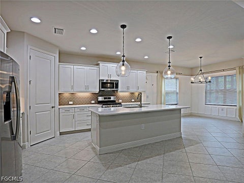 Tiny photo for 7652 Cypress Walk Drive, Fort Myers, FL 33966 (MLS # 2026039486)