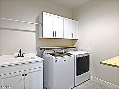 Tiny photo for 7652 Cypress Walk Drive, Fort Myers, FL 33966 (MLS # 2026039486)