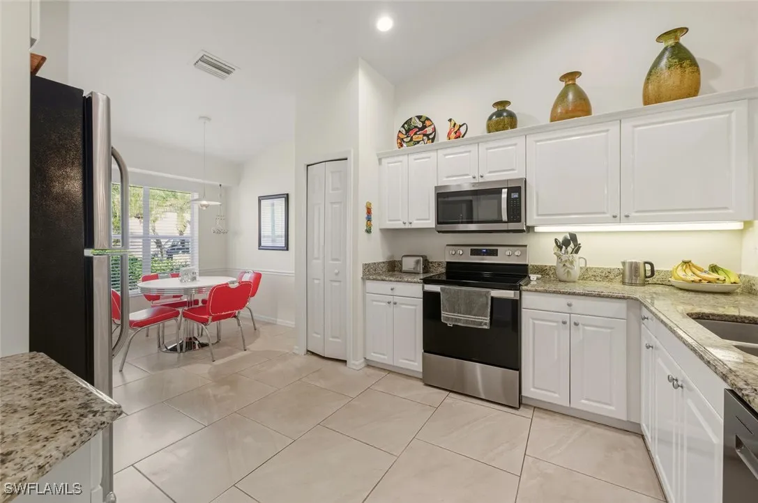 Naples, Florida 34109, United States, 3 Bedrooms Bedrooms, ,2 BathroomsBathrooms,Residential,Active,245431