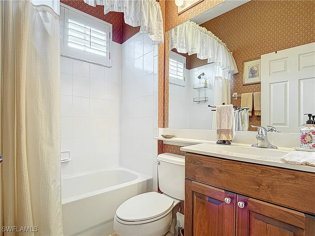 Fort Myers, Florida 33913, United States, 3 Bedrooms Bedrooms, ,3 BathroomsBathrooms,Residential,Active,103337