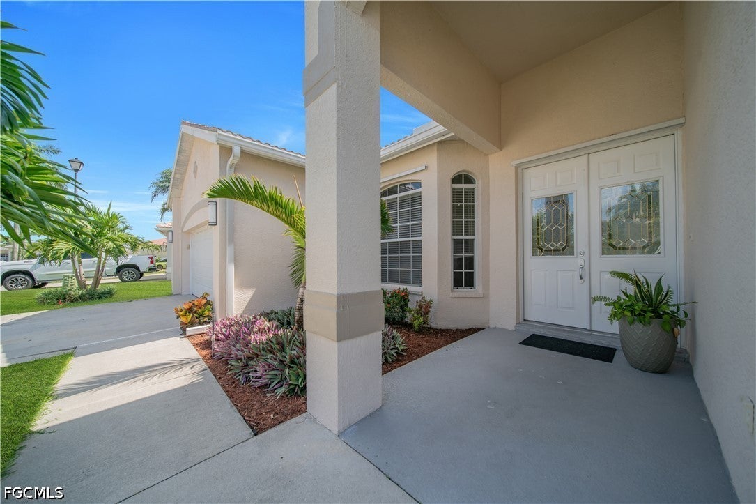 11142 Lakeland Circle