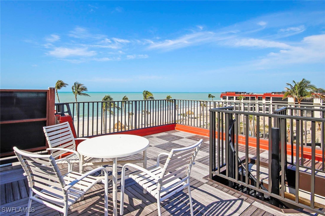 2445 W Gulf Drive 43E