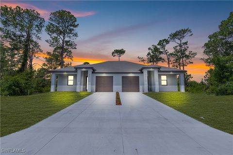 452/454 Loretta Avenue S Lehigh Acres FL 33974