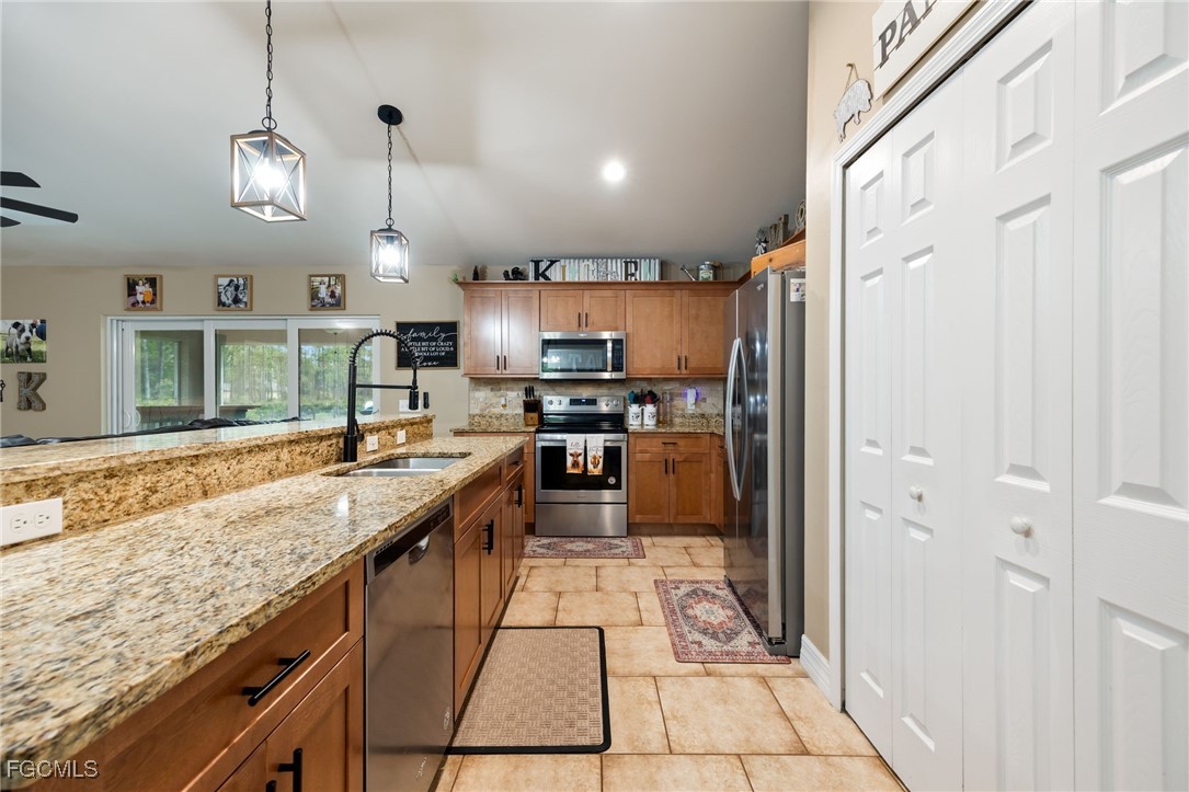 2212 Hamilton Avenue