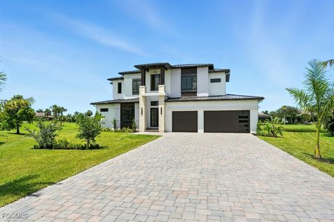 11853 Princess Grace Court Cape Coral FL 33991