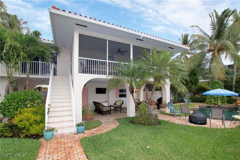 A home in ISLAMORADA