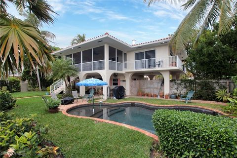 A home in ISLAMORADA