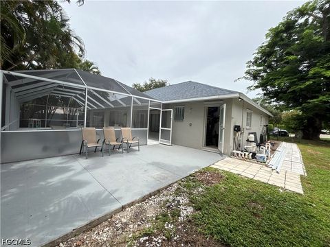 Tiny photo for 11670 Pine Hammock Circle, Fort Myers, FL 33919 (MLS # 2026030837)