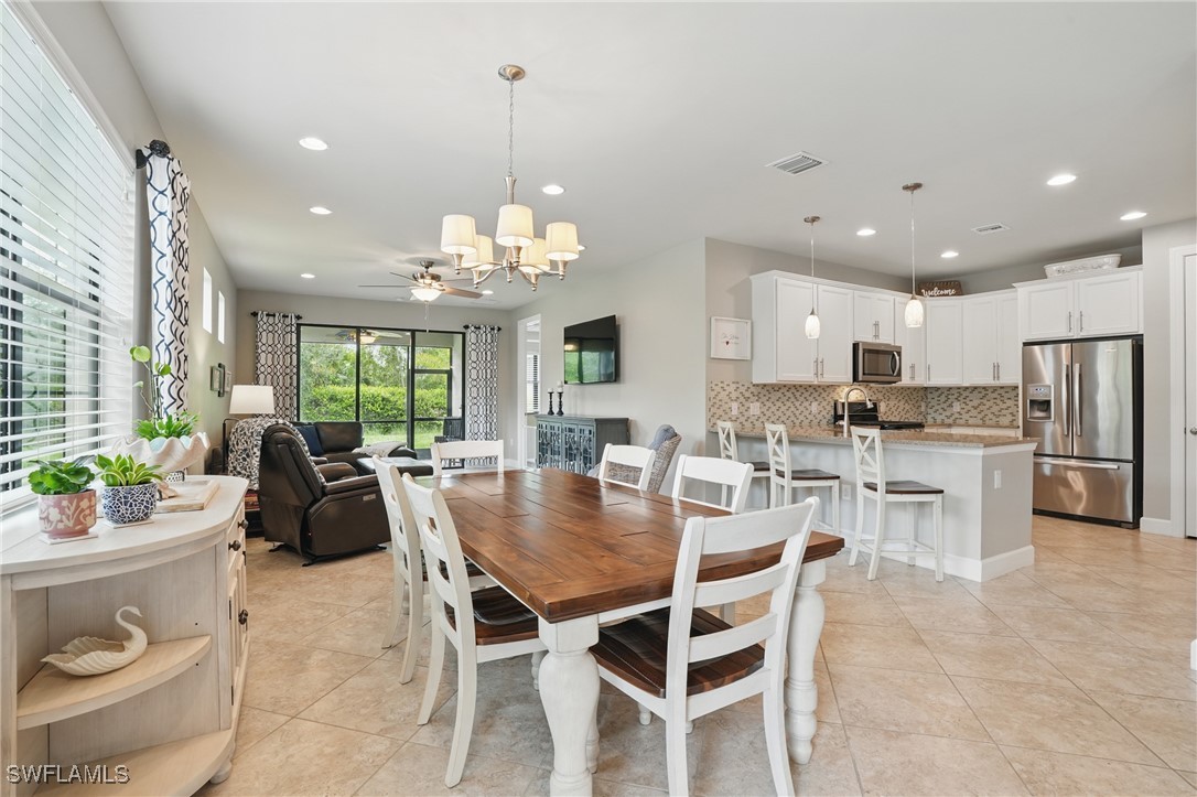 7602 Jacaranda Lane