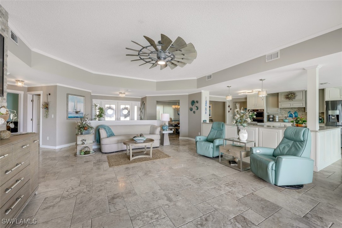 3735 SE 21st Place
