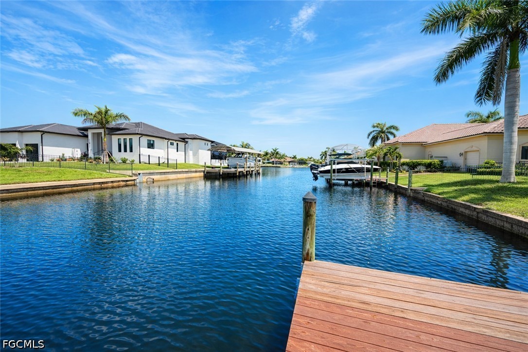 5214 Stratford Court
