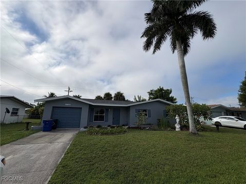 Photo of 1735 Inlet Drive, North Fort Myers, FL 33903 (MLS # 2025018120)