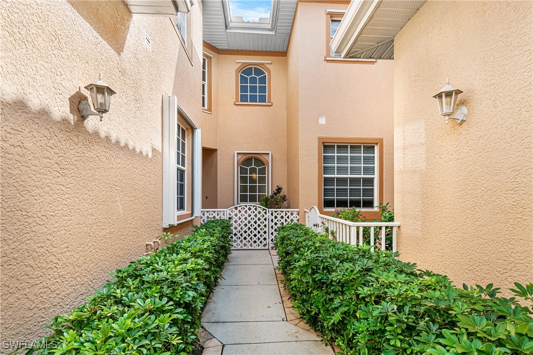 14031 W Hyde Park Drive 101