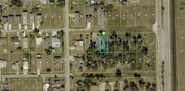 3520 JEFFCOTT ST, FORT MYERS, FL 33916 - Image 5e7f005bd024a3752c47cc9cf5fd8327/3973642131