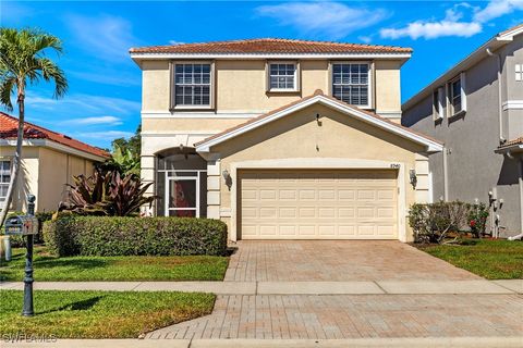 8940 Spring Mountain Way Fort Myers FL 33908