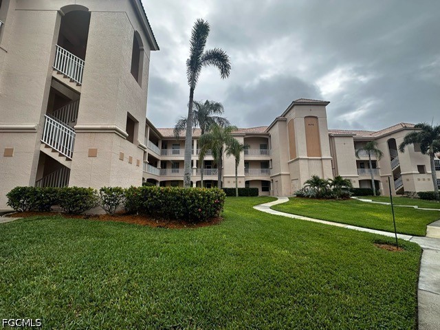 Photo 1 of 29 — 9170 Southmont Cove 201, Fort Myers, FL 33908