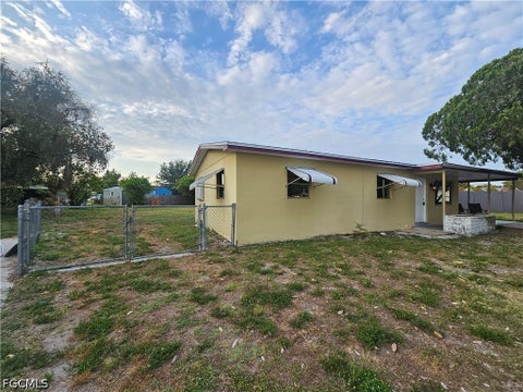 Tiny photo for 423 Morgan Circle S, Lehigh Acres, FL 33936 (MLS # 2026021957)