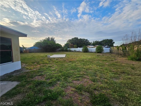 Tiny photo for 423 Morgan Circle S, Lehigh Acres, FL 33936 (MLS # 2026021957)