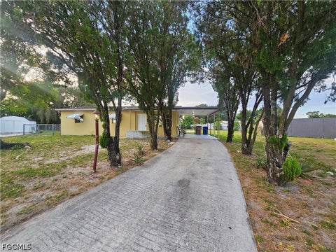 Tiny photo for 423 Morgan Circle S, Lehigh Acres, FL 33936 (MLS # 2026021957)