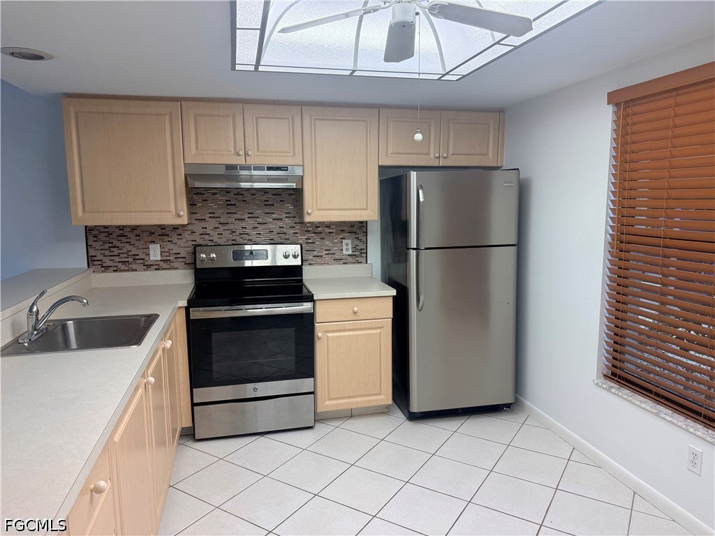 829 SW 47th Terrace 103