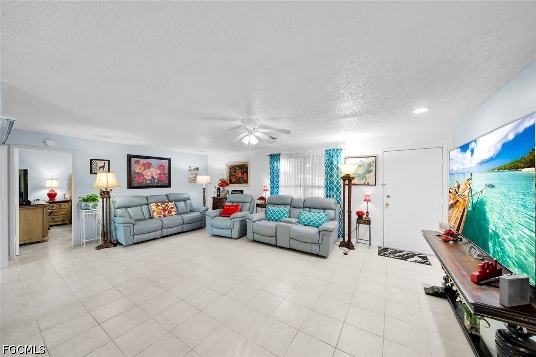 4021 SE 1st Court