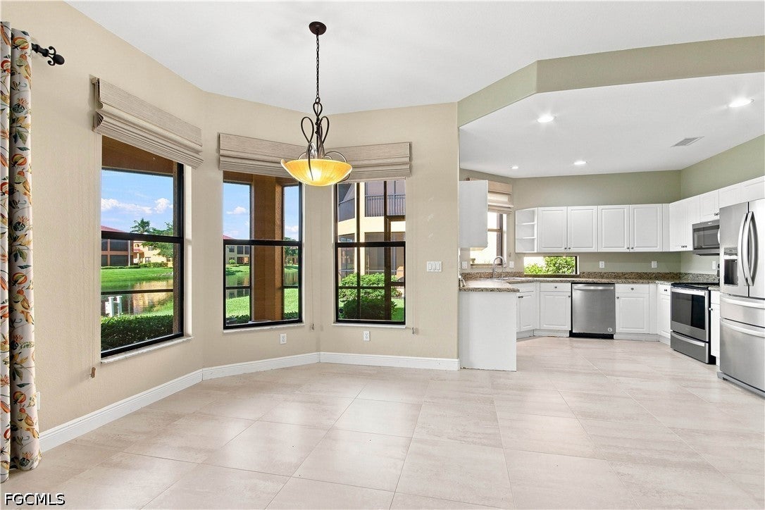 15811 Prentiss Pointe Circle 102