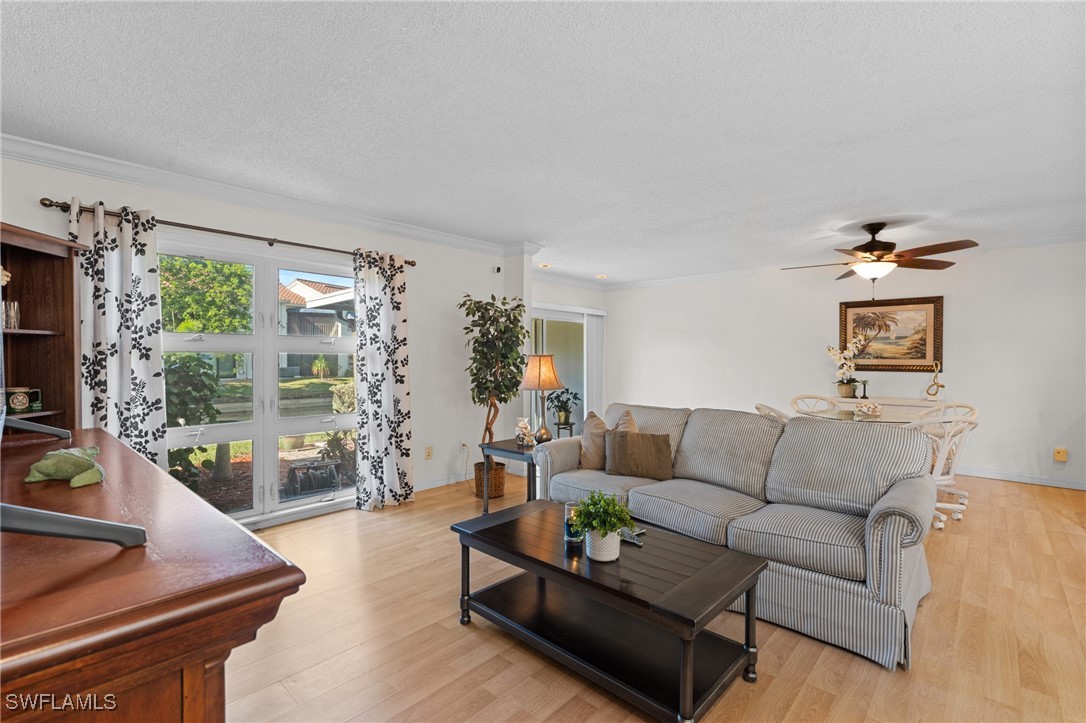 4263 Island Circle 3