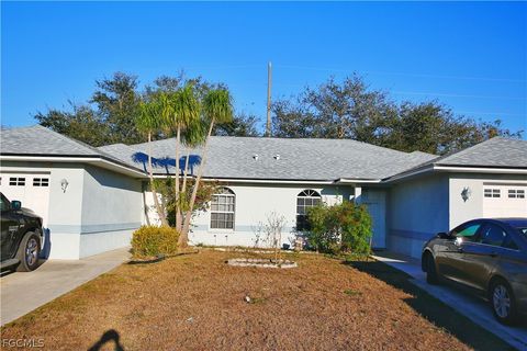 1809/1811 SW Santa Barbara Place Cape Coral FL 33991