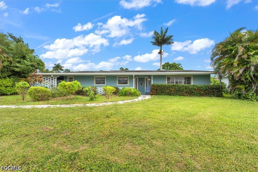 1721 Club House Road