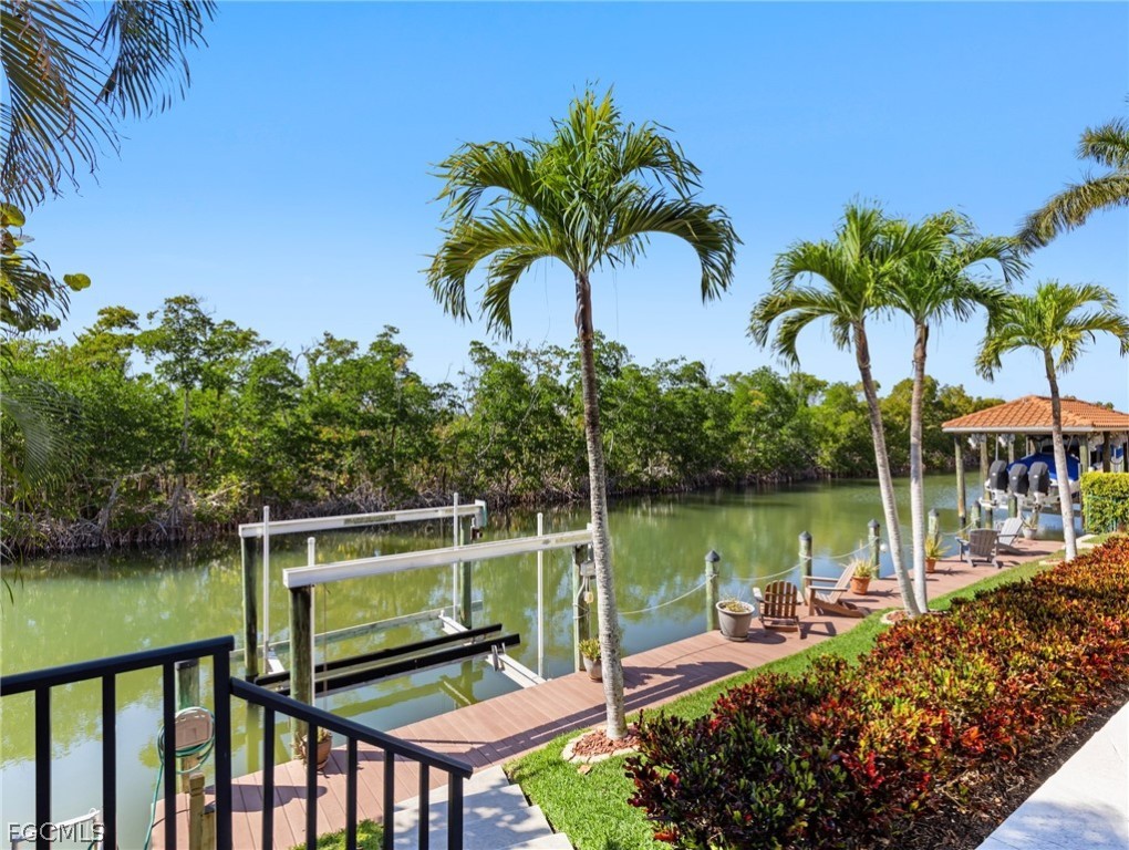 15450 Catalpa Cove Lane