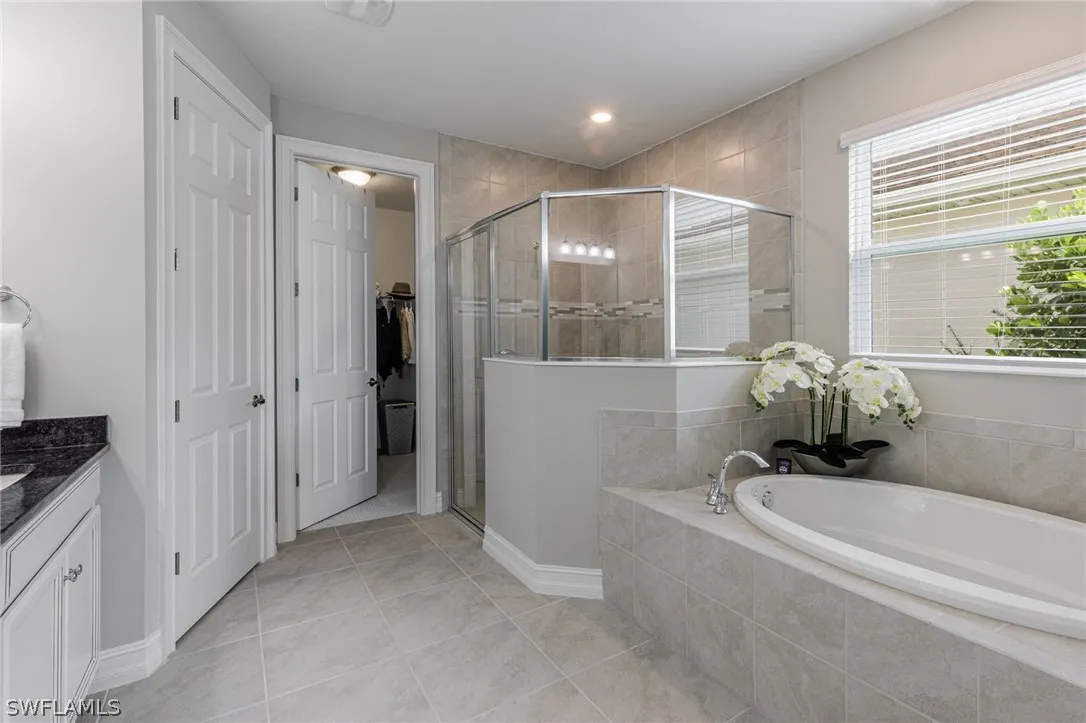 Naples, Florida 34114, United States, 4 Bedrooms Bedrooms, ,4 BathroomsBathrooms,Residential,Active,138567