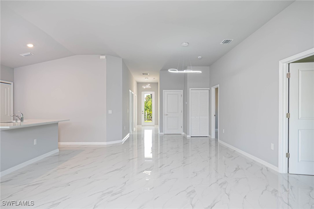 2510 53rd Street W