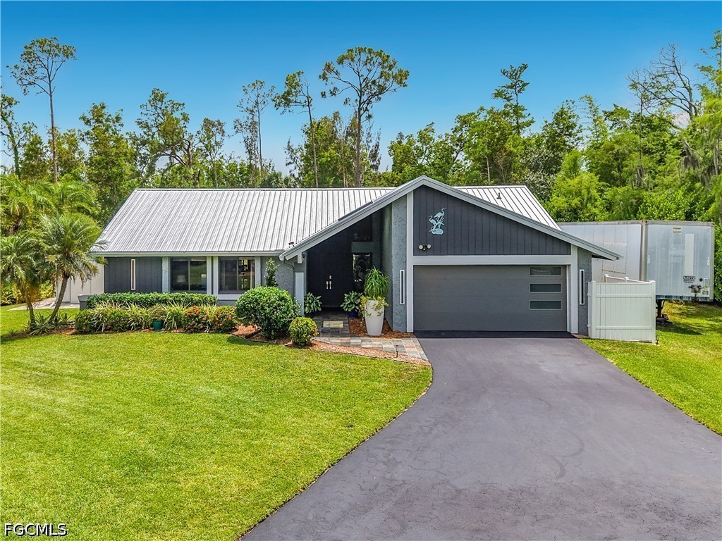 6284 Scott Lane