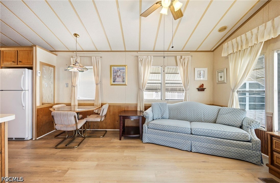 45 Shifting Sands Avenue