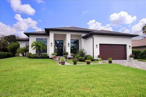 27025 BELLE RIO Drive Bonita Springs FL 34135