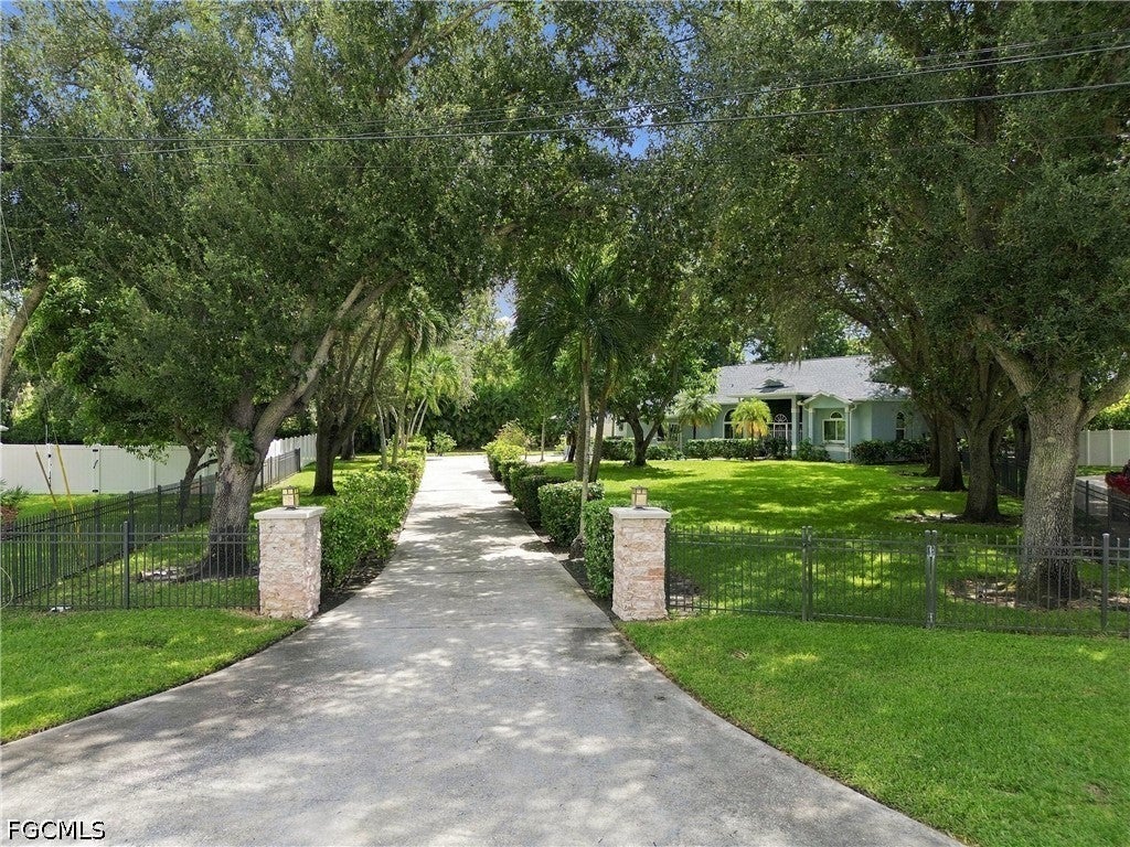 3778 Hidden Acres Circle S