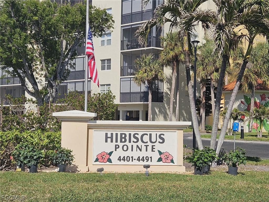 Hibiscus pointe #82 Bay Beach Lane