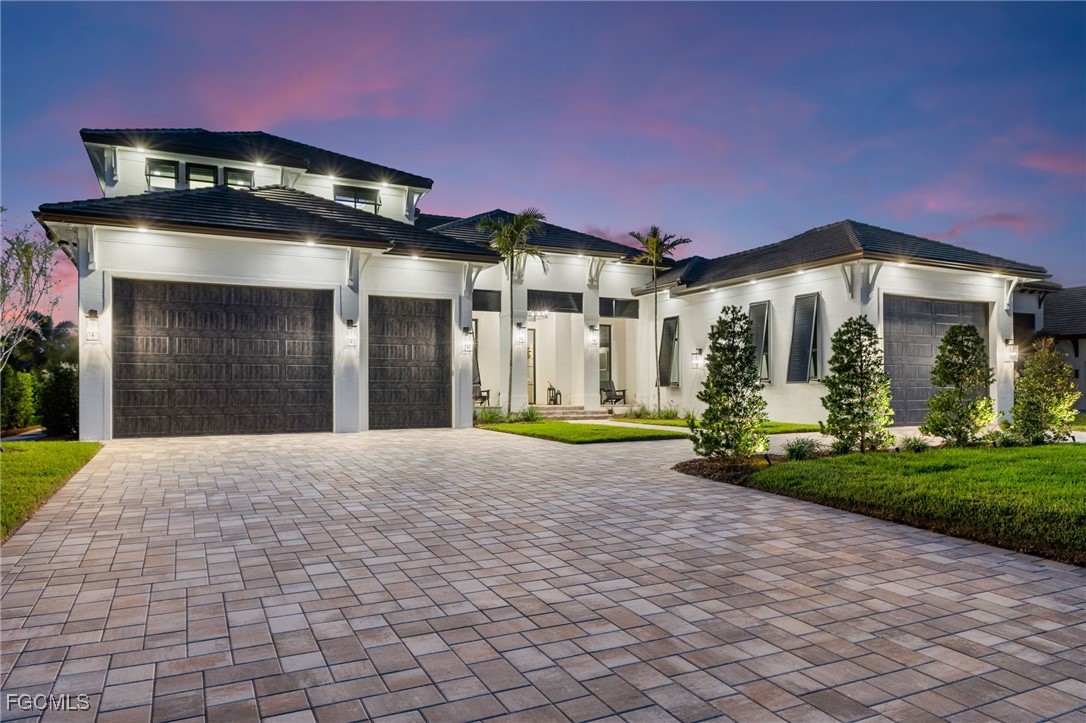 898 W Cape Estates Circle