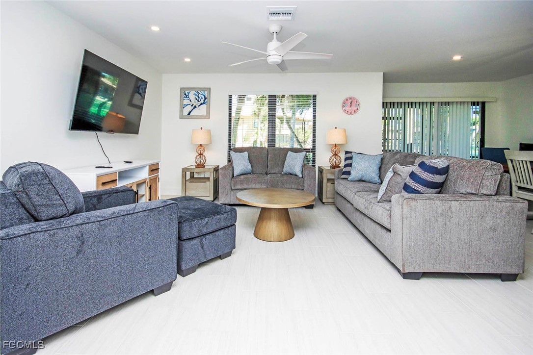 5117 Sea Bell Road E103