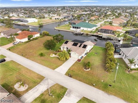 Tiny photo for 2511 SW 35th Lane, Cape Coral, FL 33914 (MLS # 2026020339)
