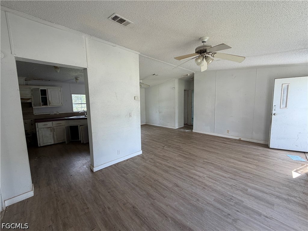 135 S Olivo Street