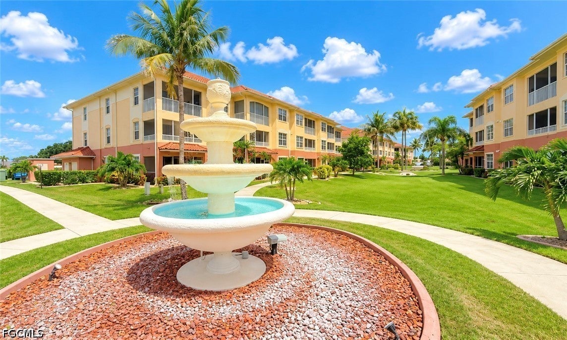 1133 Van Loon Commons Circle 202
