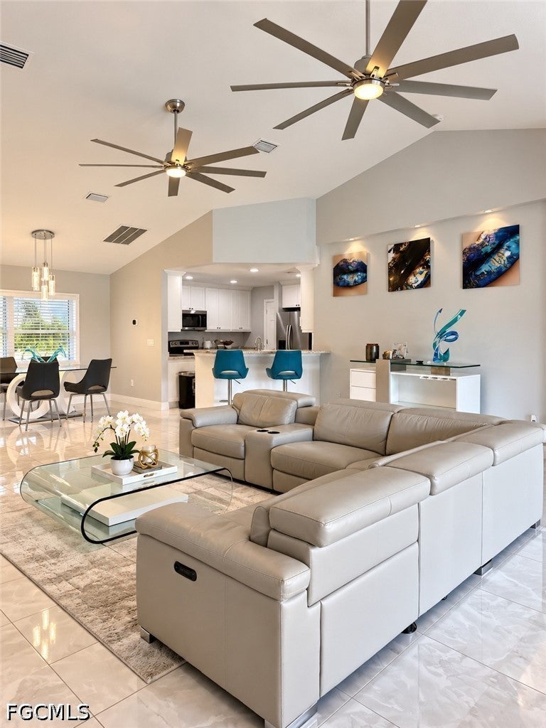 2809 9th Street W