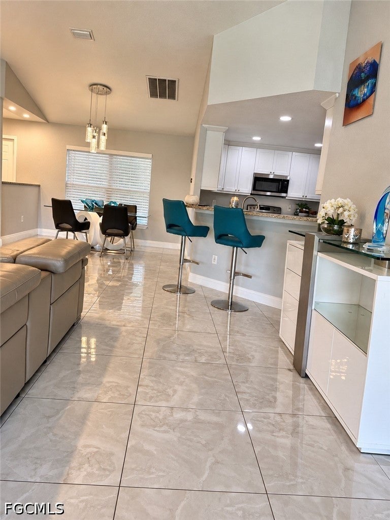 2809 9th Street W