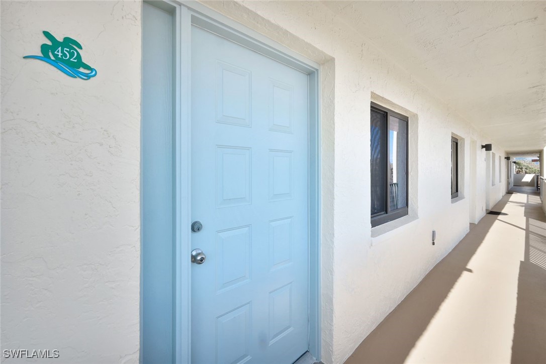 979 E Gulf Drive D452
