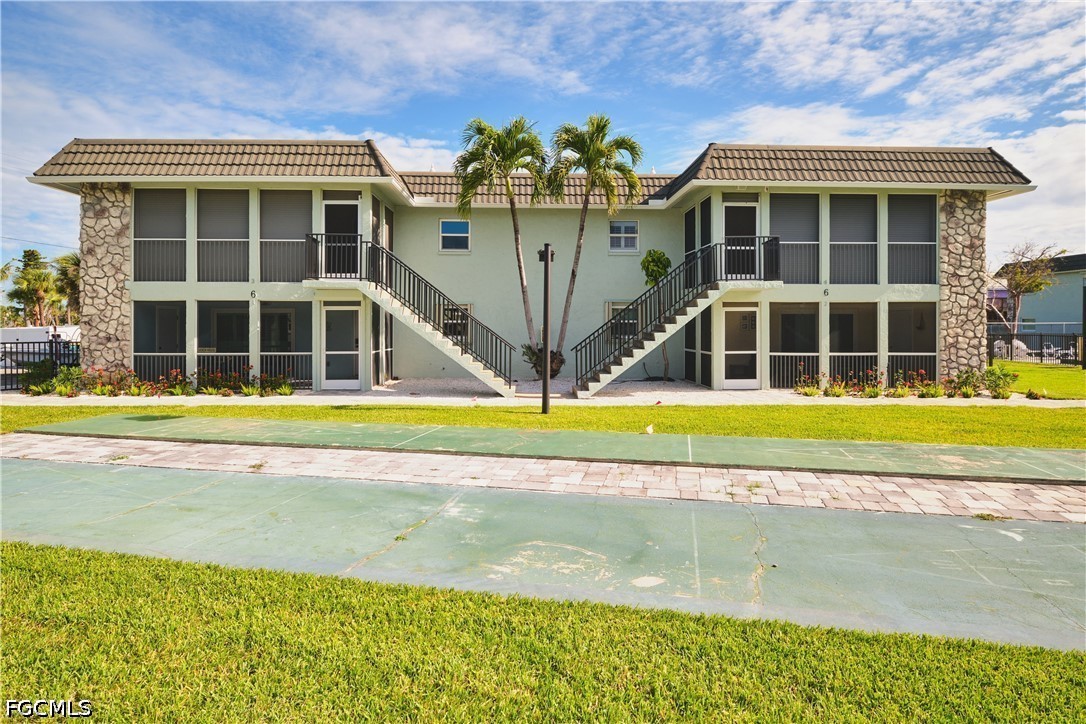 3045 Estero Boulevard 6A