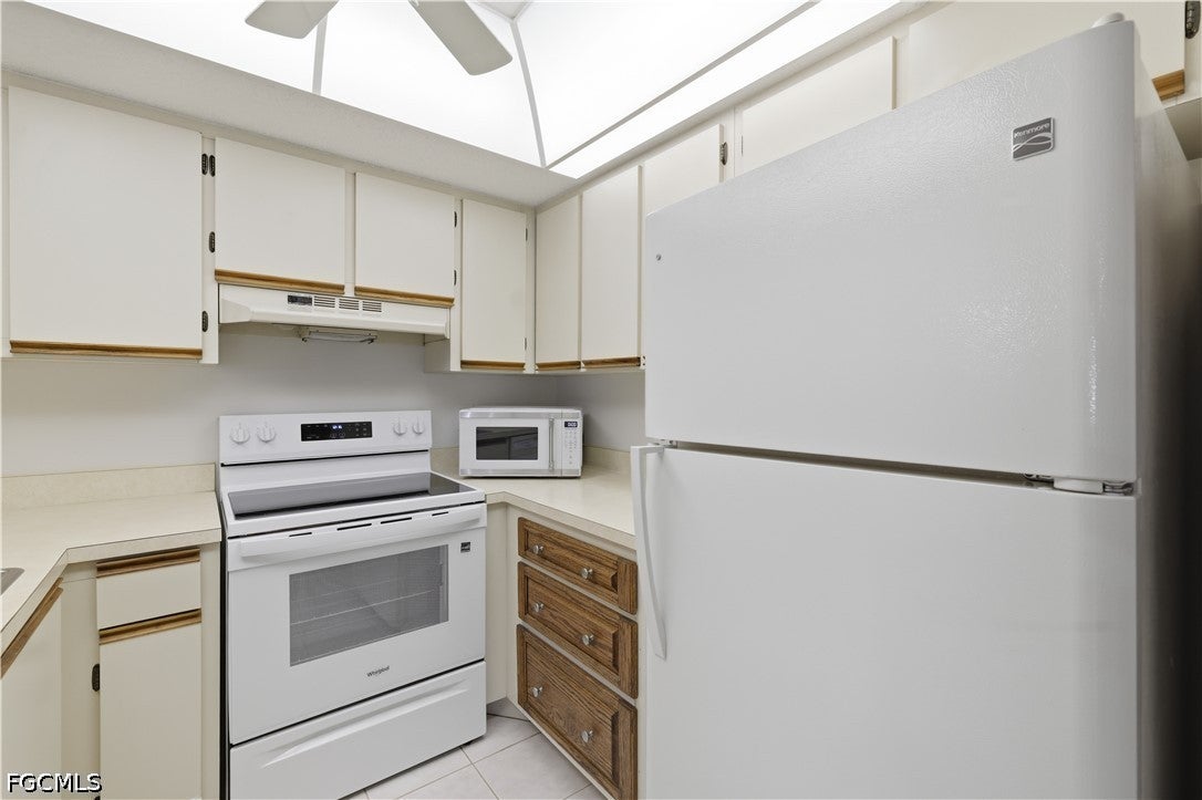 19505 Quesada Avenue LL108
